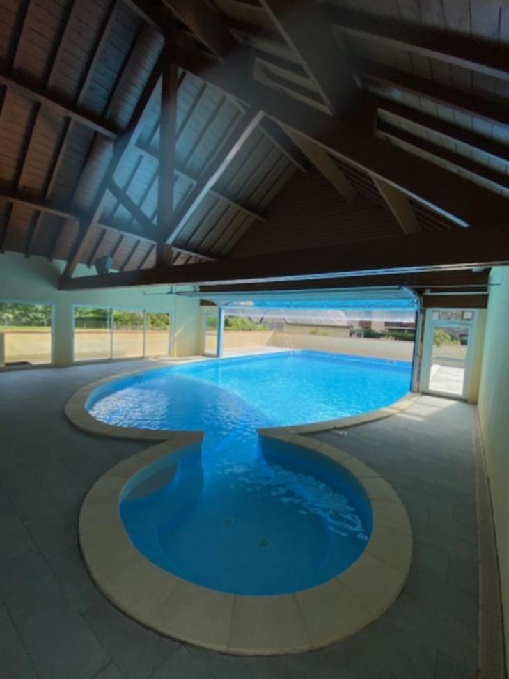 Appartement Tres Agreable Dans Belle Residence, Classe 3 Etoiles Par Le Comite Departementale Du Tourisme En Haute Garonne Bagnères-de-Luchon Zewnętrze zdjęcie